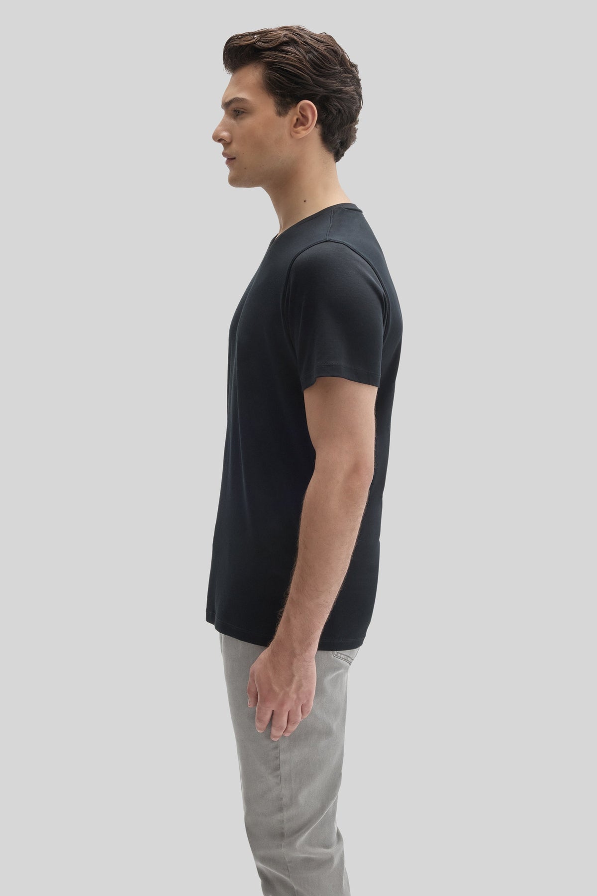 Men's Pima Cotton V-Neck T-Shirt in Black