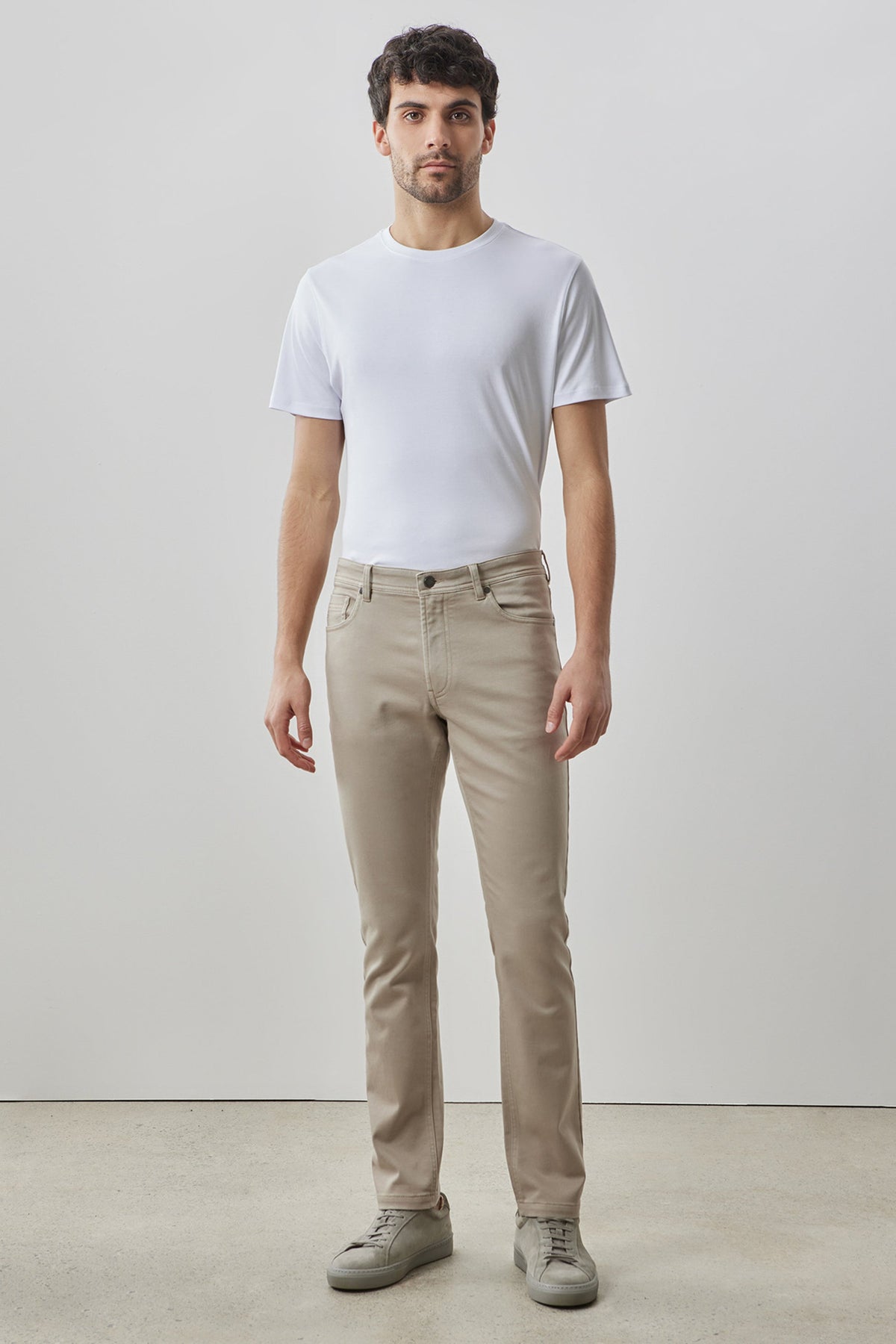 Linear Stretch Pant in Sand