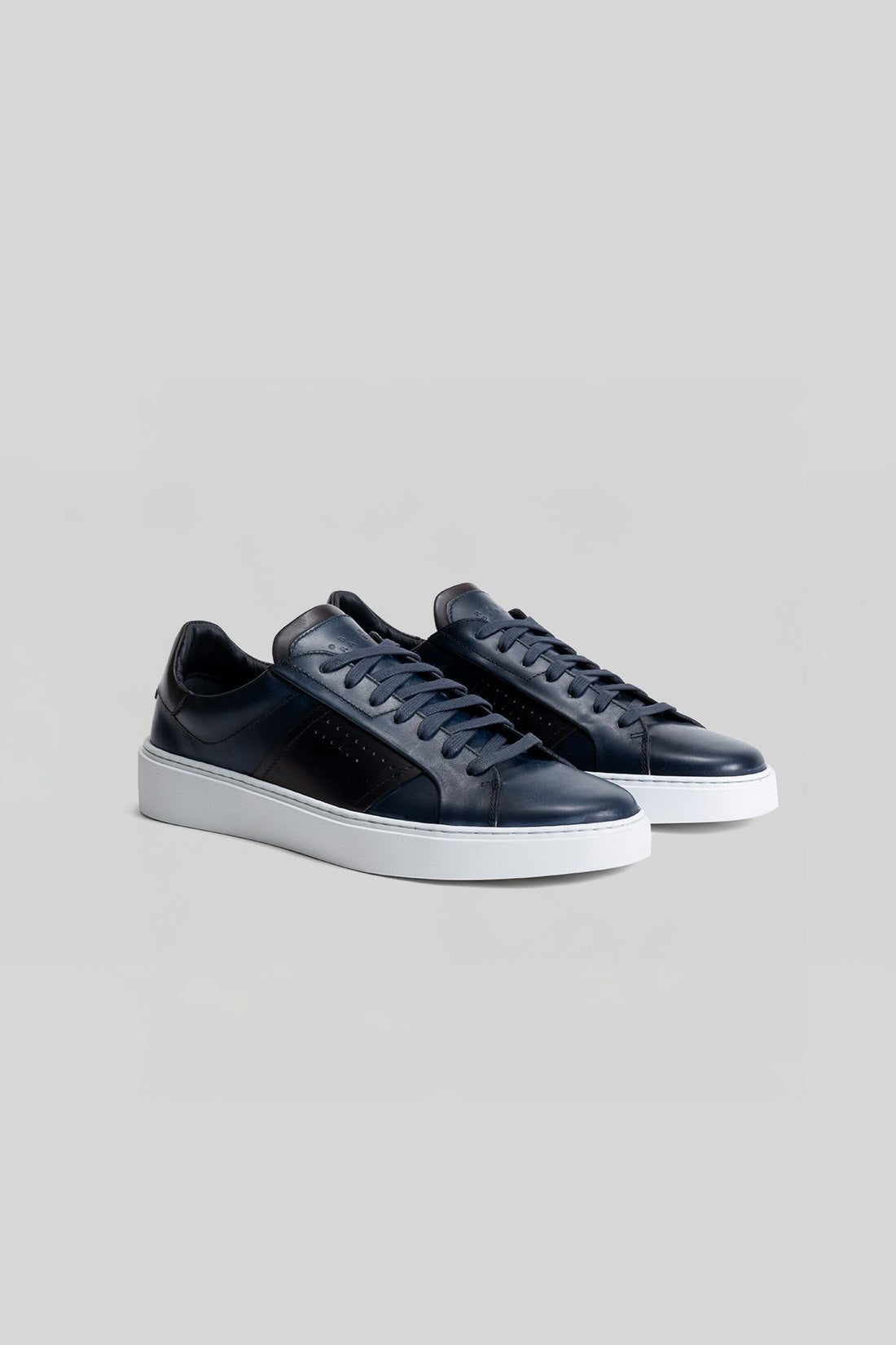 Dion Sneaker