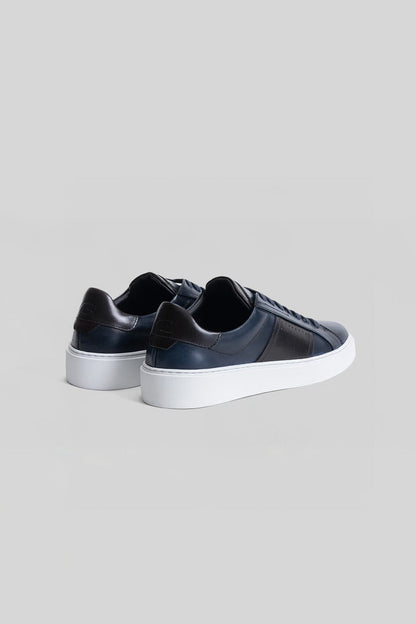 Dion Sneaker