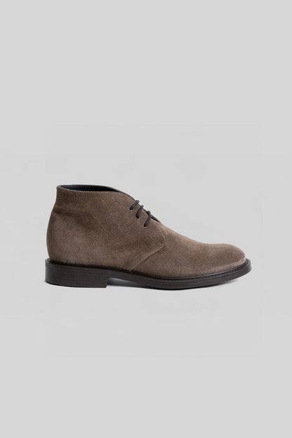 Nicky Chukka Boot
