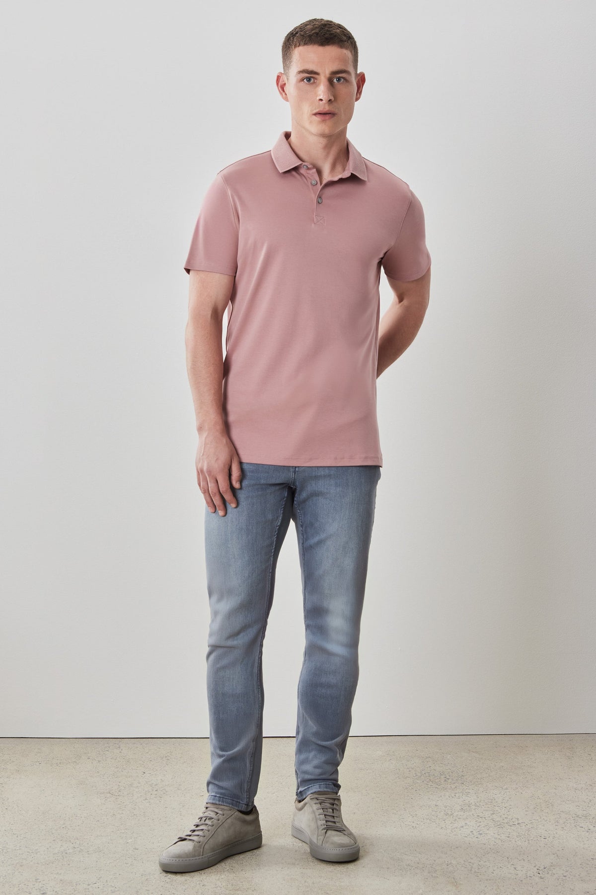 The Barakett Polo in Coral