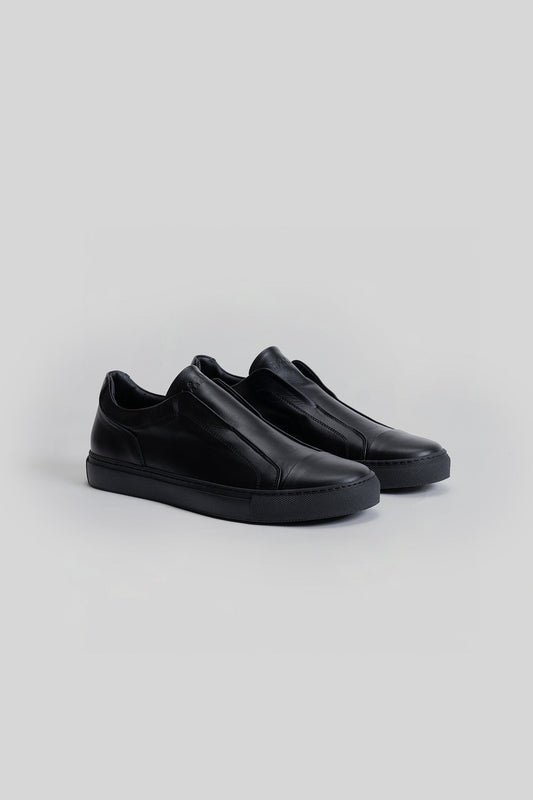 Delta Sneaker