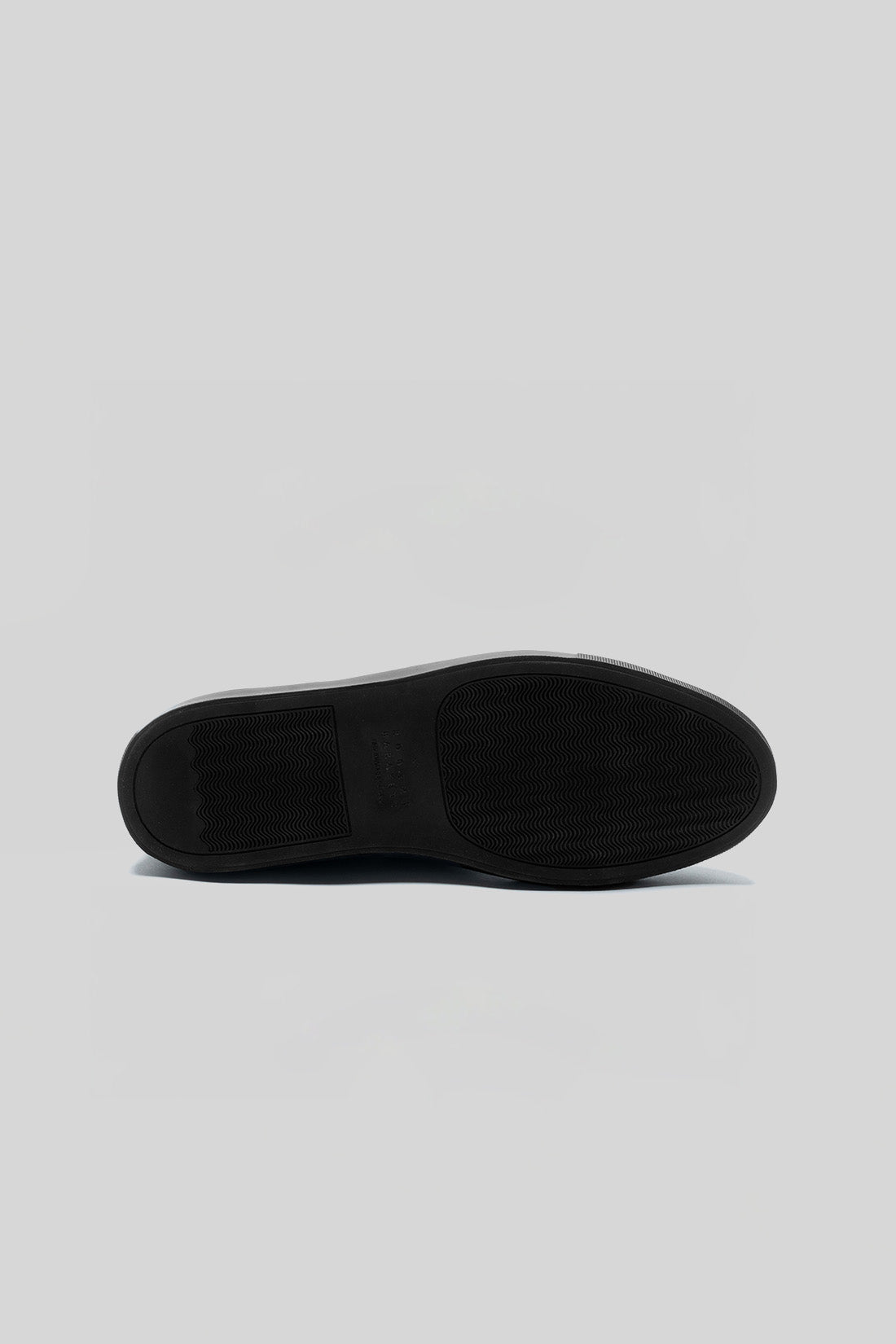 Delta Sneaker