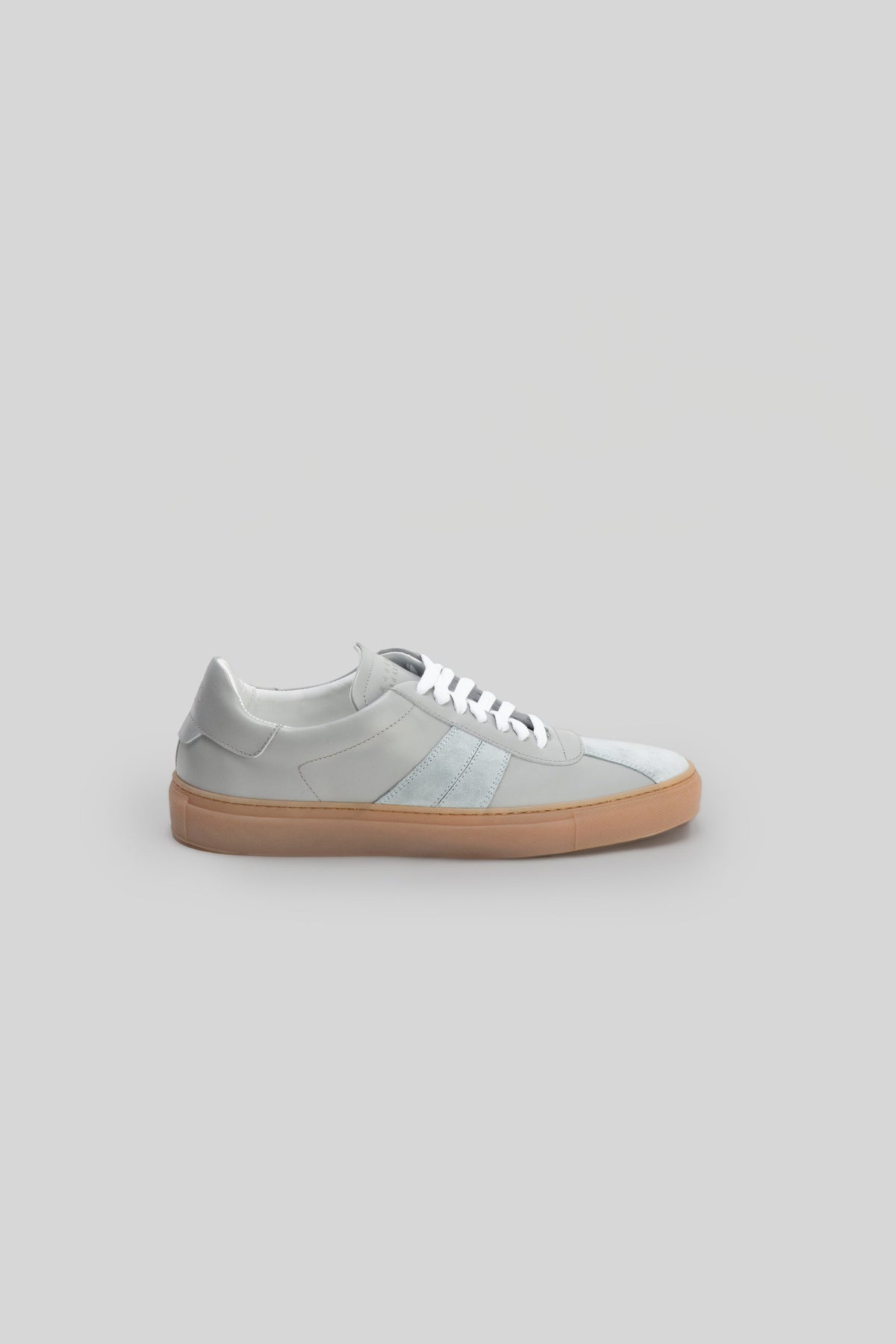 Dalton Stripe Sneaker